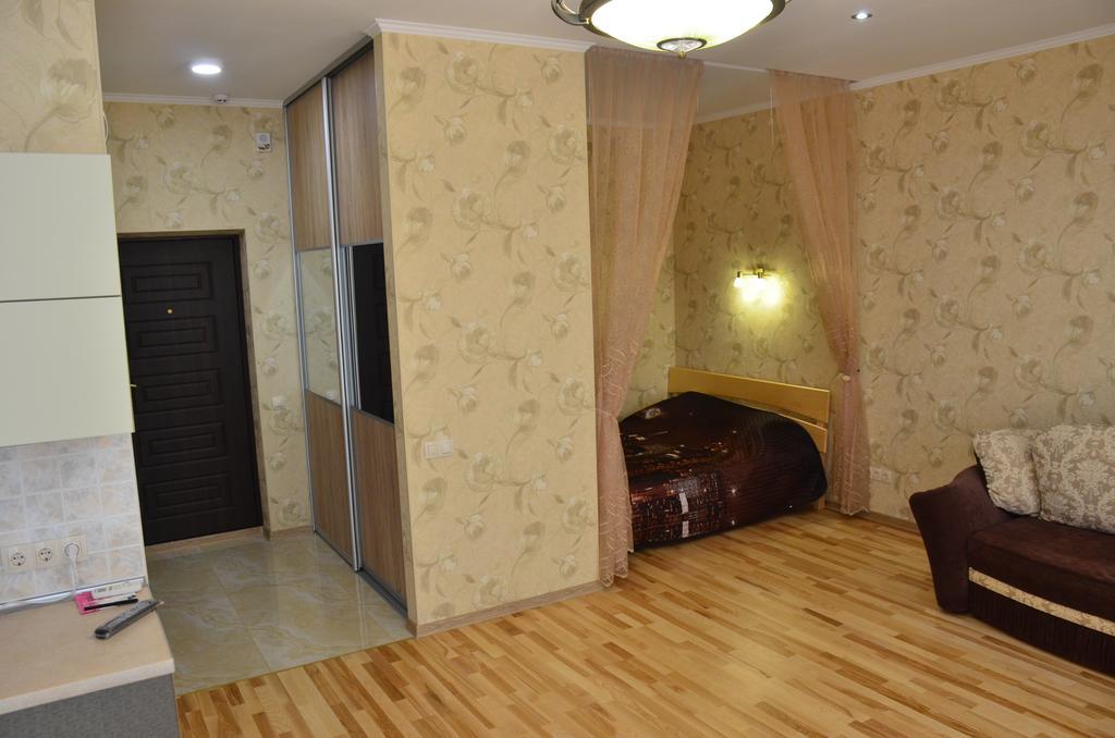Аркадия Студия С Балконом Частичный Вид Моря Первая Линия От Моря Odesa Exterior photo